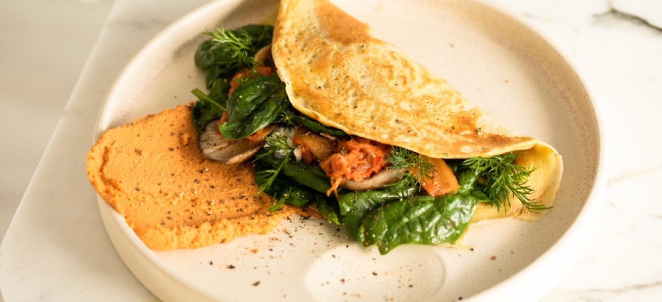an omelette with different vegetables